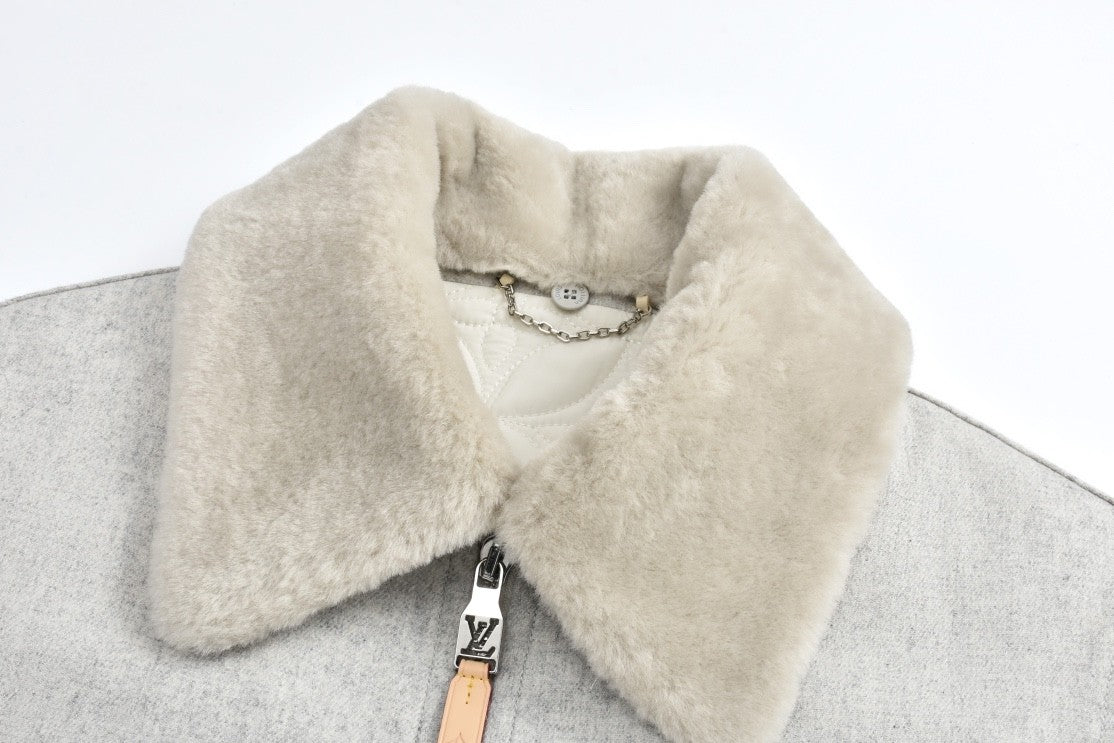 Louis Vuitton Men's Autumn and Winter Solid Color Wool Lapel Zipper Long Sleeve Jacket #74399