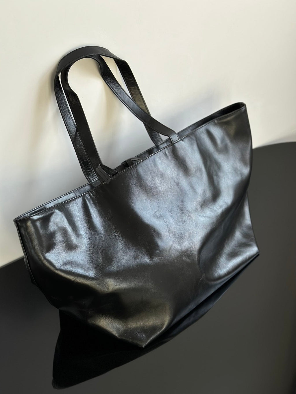 Alexander Wang Women's Punch Tote Laptop Bag - Black Large Capacity Bag with Alphabet Logo Stylish Heat-Pressed Leather Bags #82354A