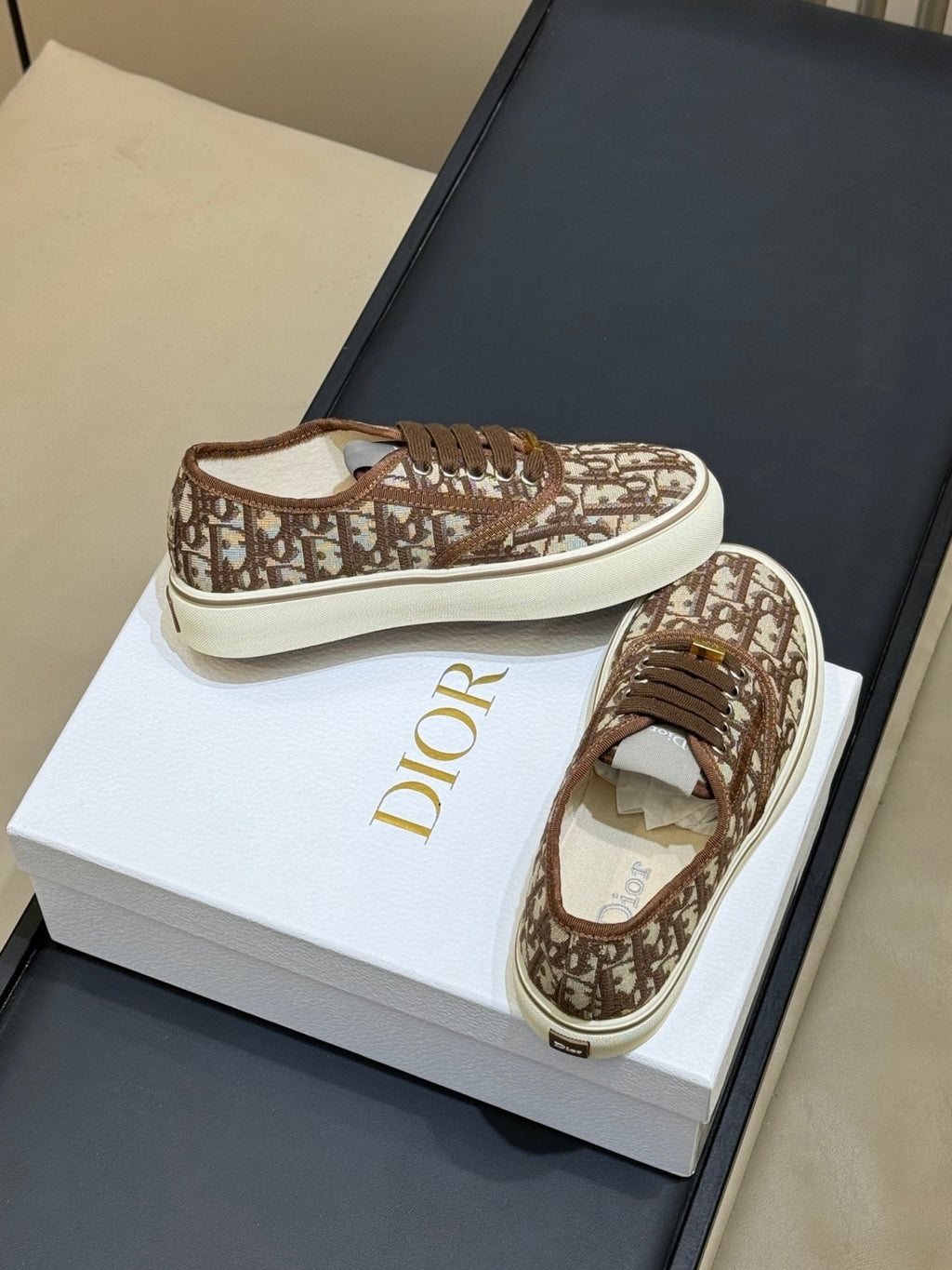 DIOR Dior Saltwind Sneaker Bleu Ciel #377872