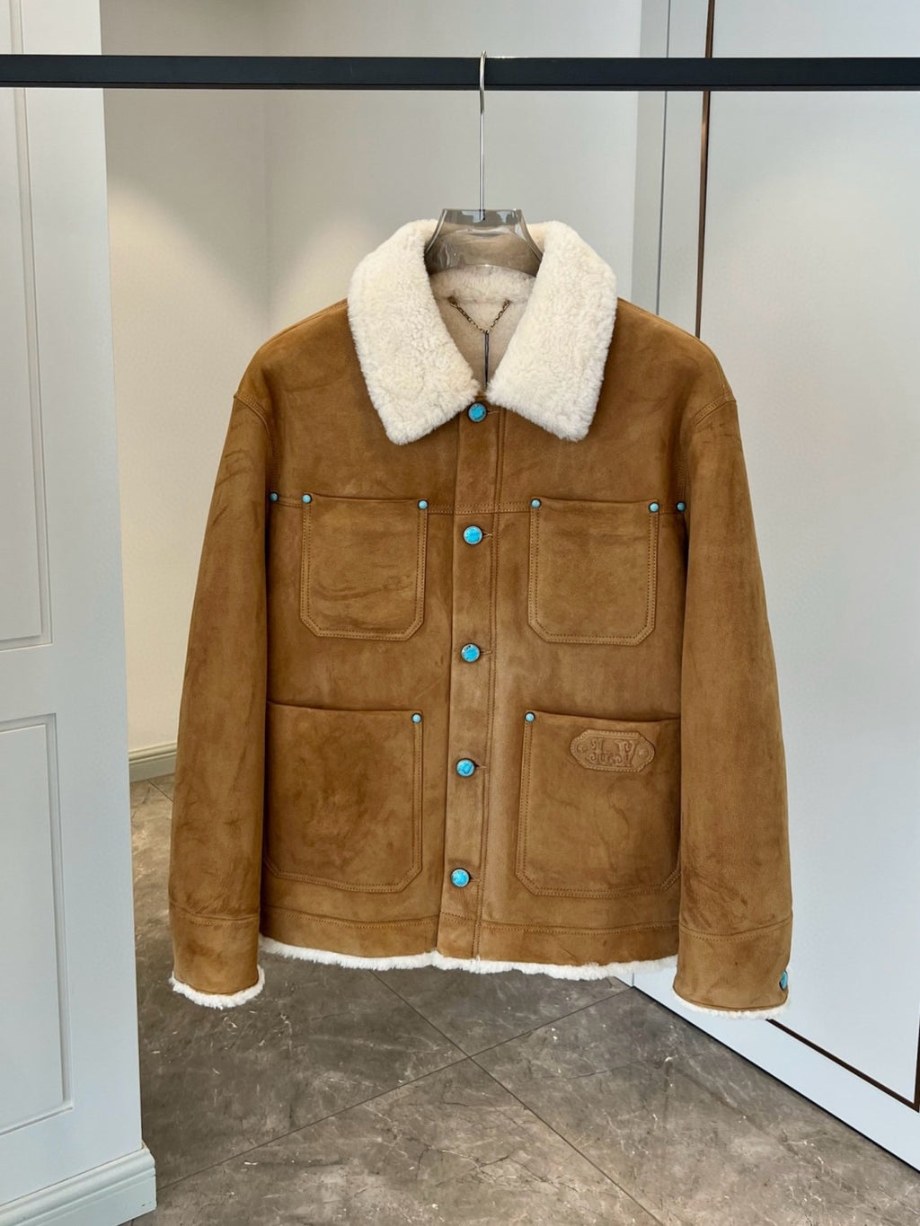 Louis Vuitton Men's Autumn and Winter Solid Color Lapel Single Breasted Sheep Leather Long Sleeve Jacket #74261