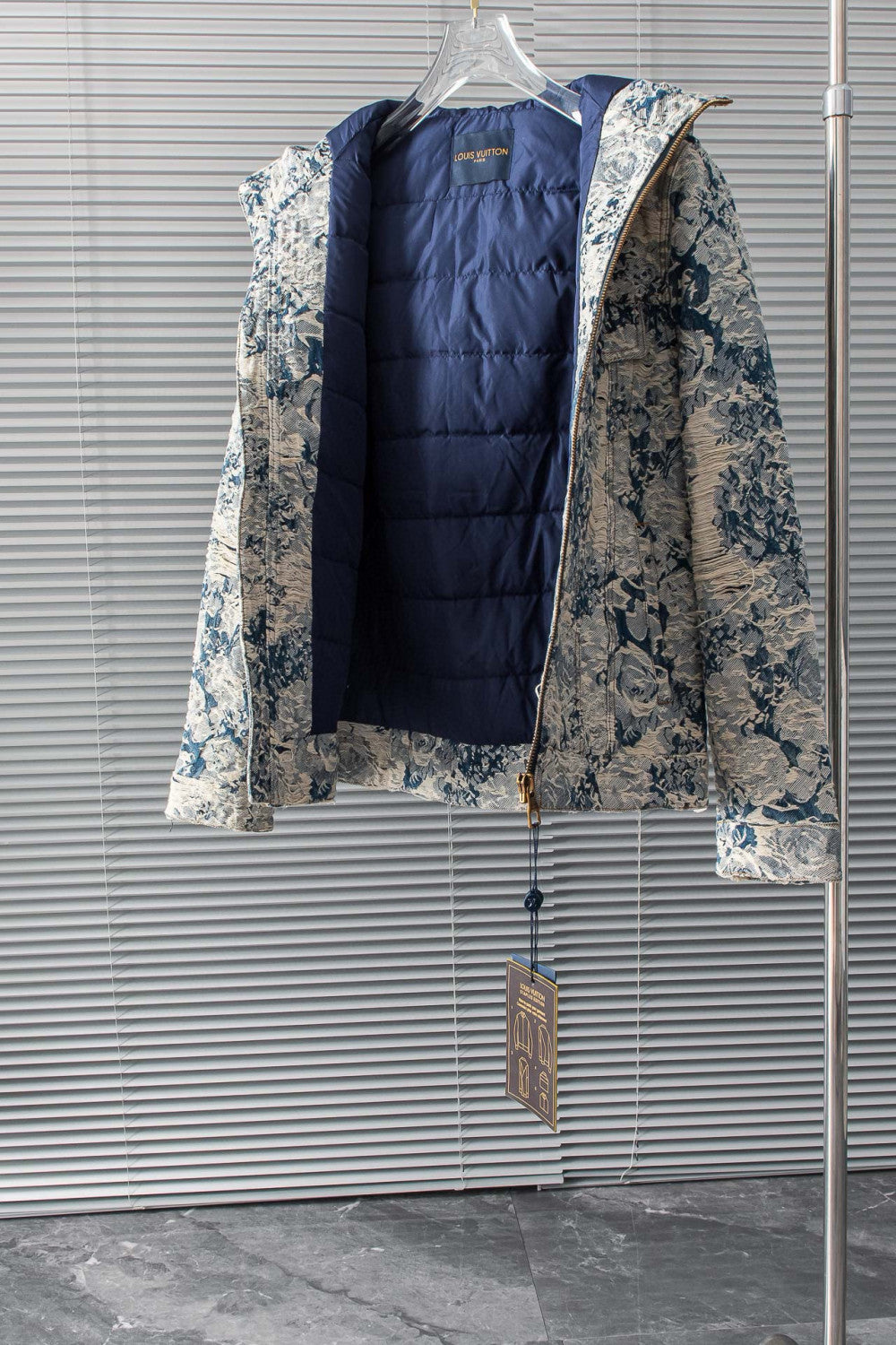 Louis Vuitton Men's Winter Floral Jacquard Washed And Fringed Denim Jacket Down Jacket Warm Fit Coat Ngvp #7626