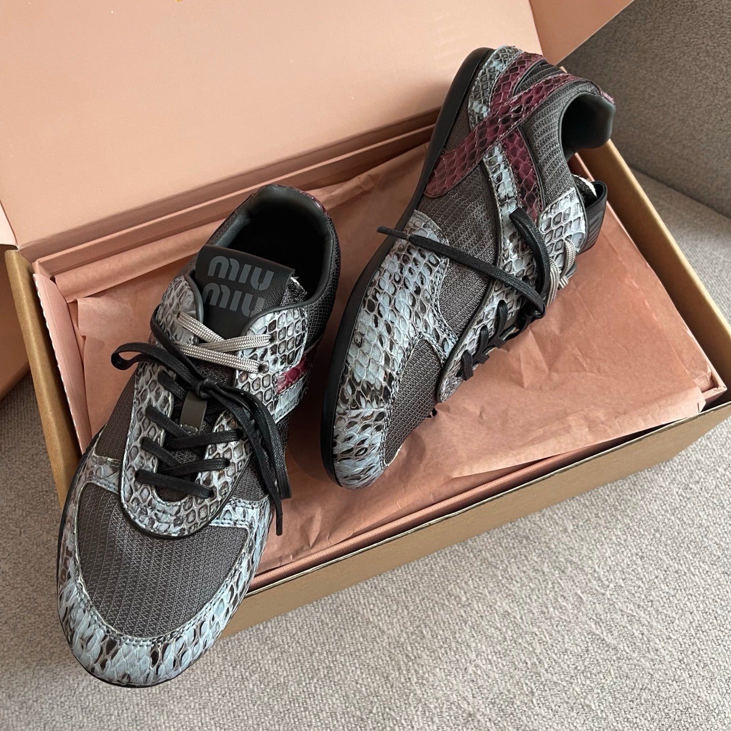 MiuMiu Women's Spring/Fall Fashion Casual Round Toe Lace Up Flat Low Top Fabric and Leather Casual Sneakers Shoes #79336