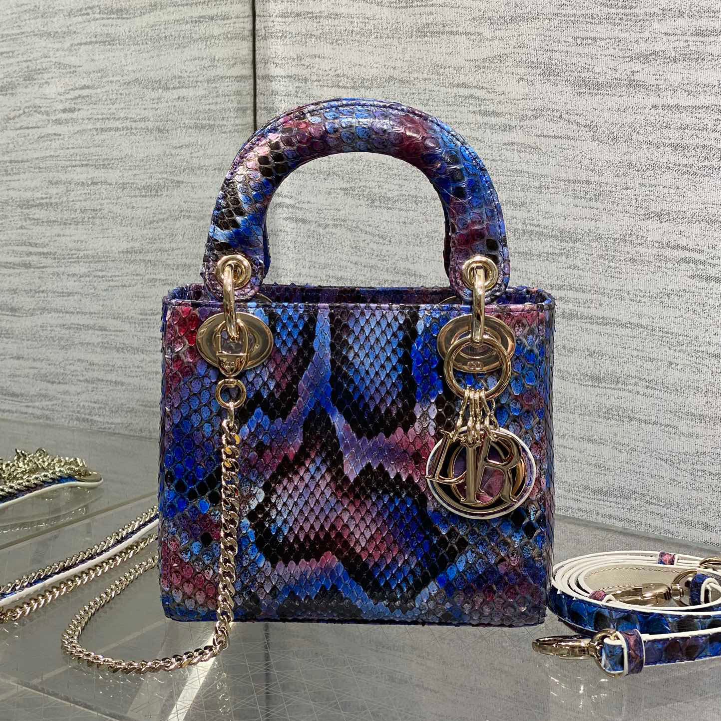 Dior Lady Women's Solid Color Metal Pendant Detachable Chain Shoulder Strap Snake Skin Single Shoulder Crossbody Handbag Bag Bags #77722