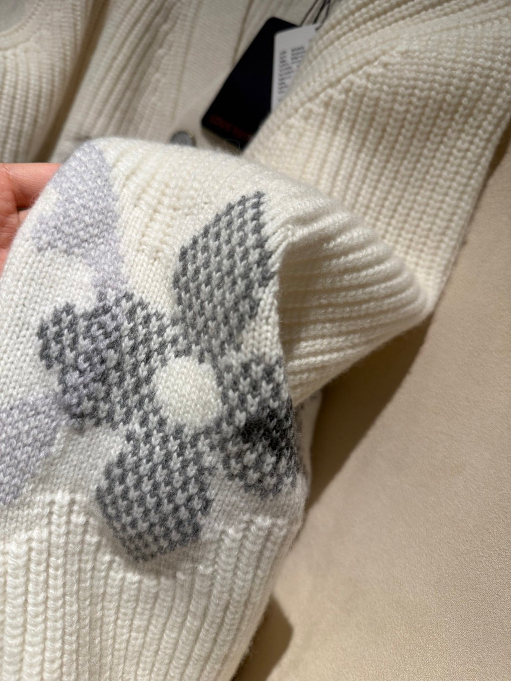 Louis Vuitton Graphic Knitted Cardigan #335688