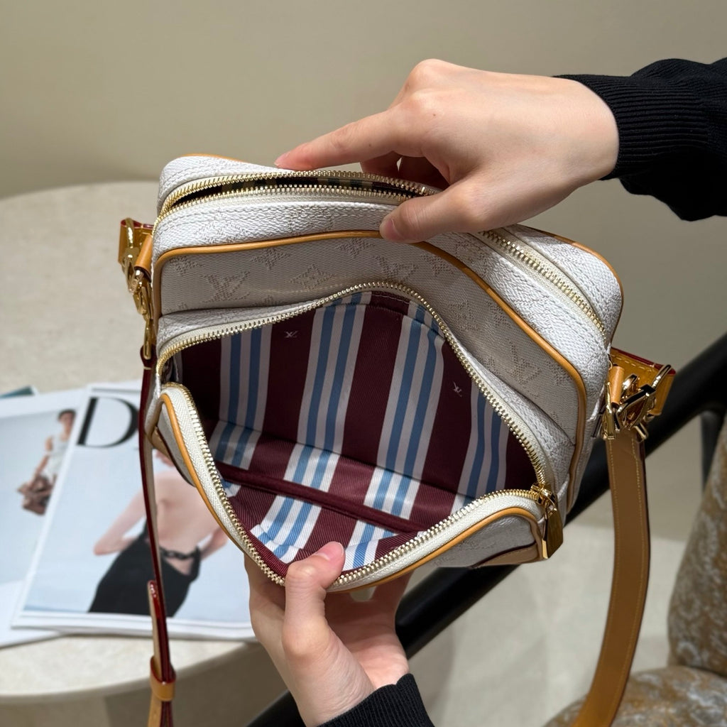 Louis Vuitton Nil Men's and Women's Logo Full Print Detachable Shoulder Strap Coated Canvas Single Shoulder Crossbody Tote Bag Bags #77151