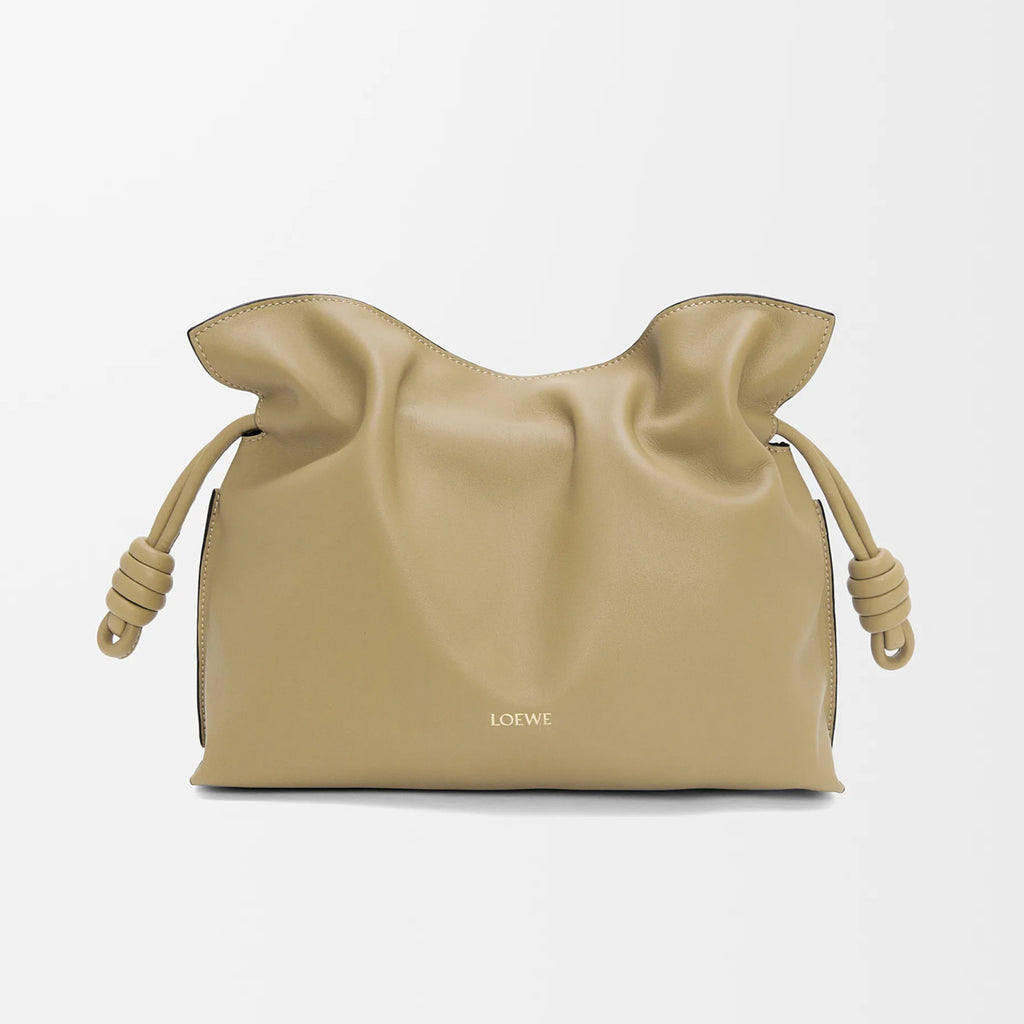 Loewe Women's Medium Nappa Calfskin Leather Flamenco Clutch Solid Color Shoulder Crossbody Bag Magnetic Clasp Closure Bag Bags 0010966075 #81348