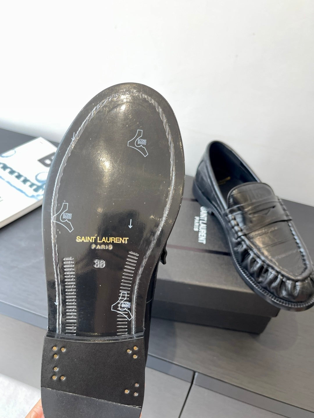 Saint Laurent Women's Four Seasons Solid Color Round Toe Low Top Flat Heel Loafers Leather Casual Shoes #81342