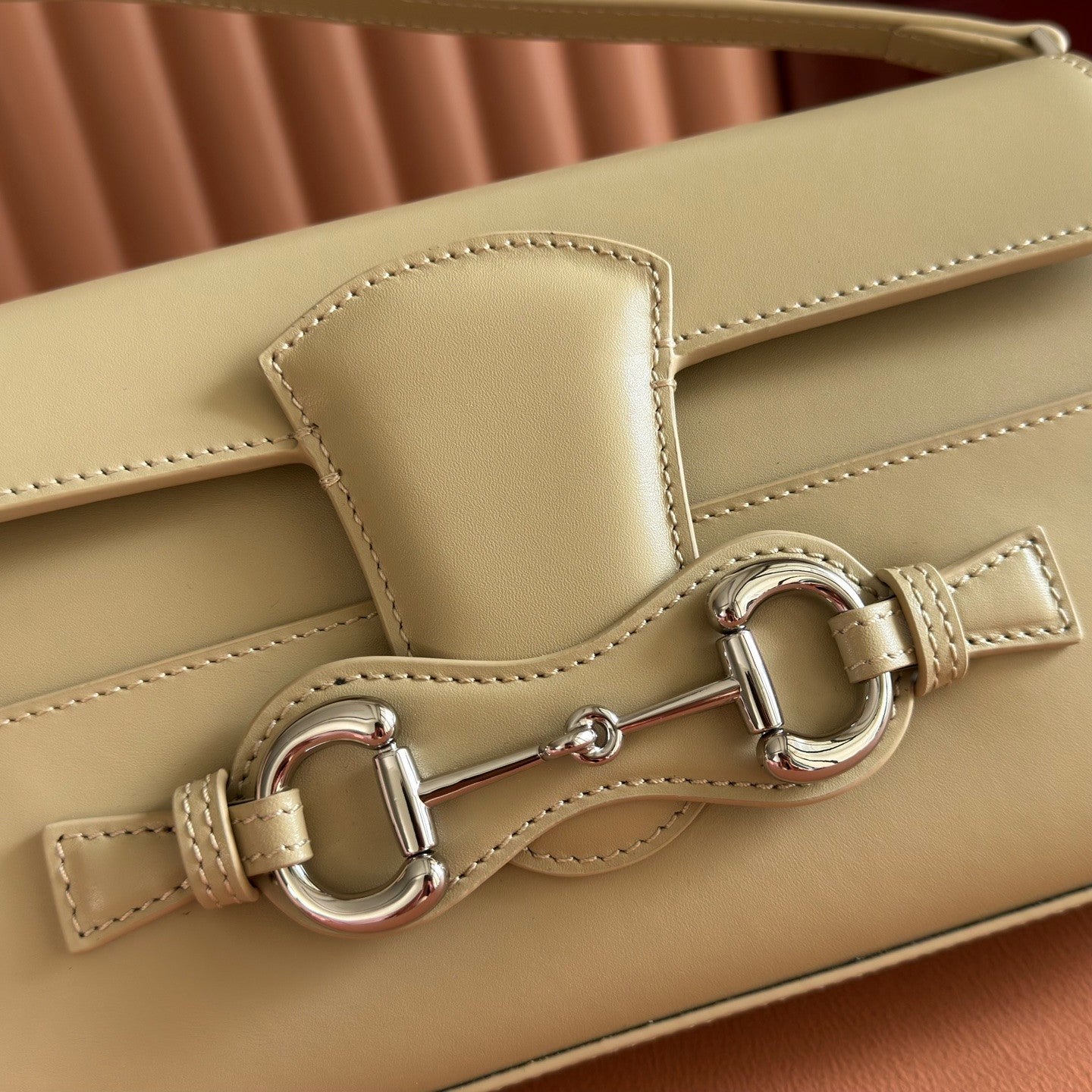 Gucci Primavera Series Clutch/shoulder Bag Horsebit Ristretto A Stylish And Elegant Horsebit-embellished Bag Adjustable Leather Shoulder Strap (18â€?2 Cm) Bags Bags #196586