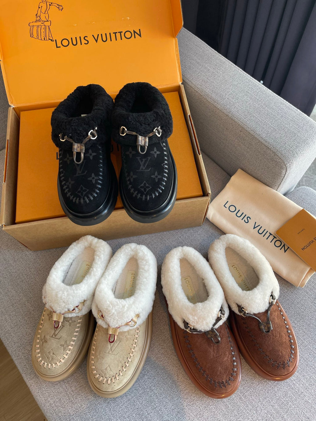 Louis Vuitton Cortina Closed Mule Shoes #334366