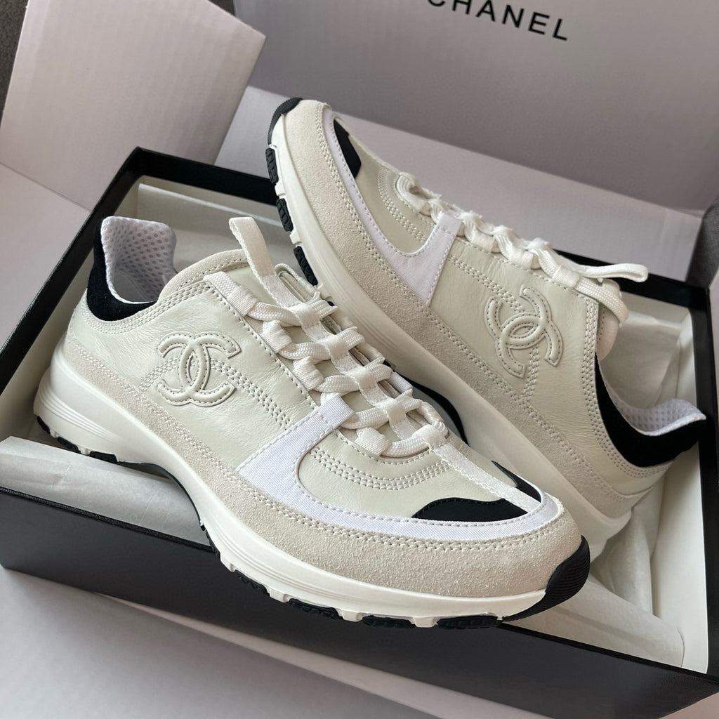 Chanel Women's Solid Color Round Toe Leather Low Top Lace-Up Sneakers Shoes #77692