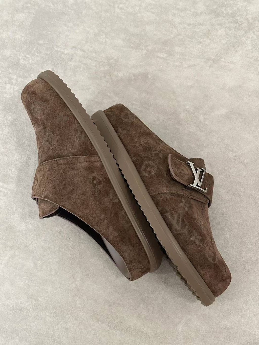 LOUIS VUITTON LV Easy Mule #386980