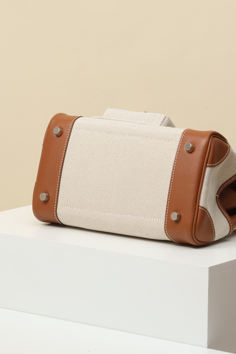 Hermes BK Women's Colorblocked Cowhide Handbag Metal Clasp Kelly Bag Bags Handbag Accessories Handcrafted Leather Bag From The Original Factory's Premium Custom Collection #76155