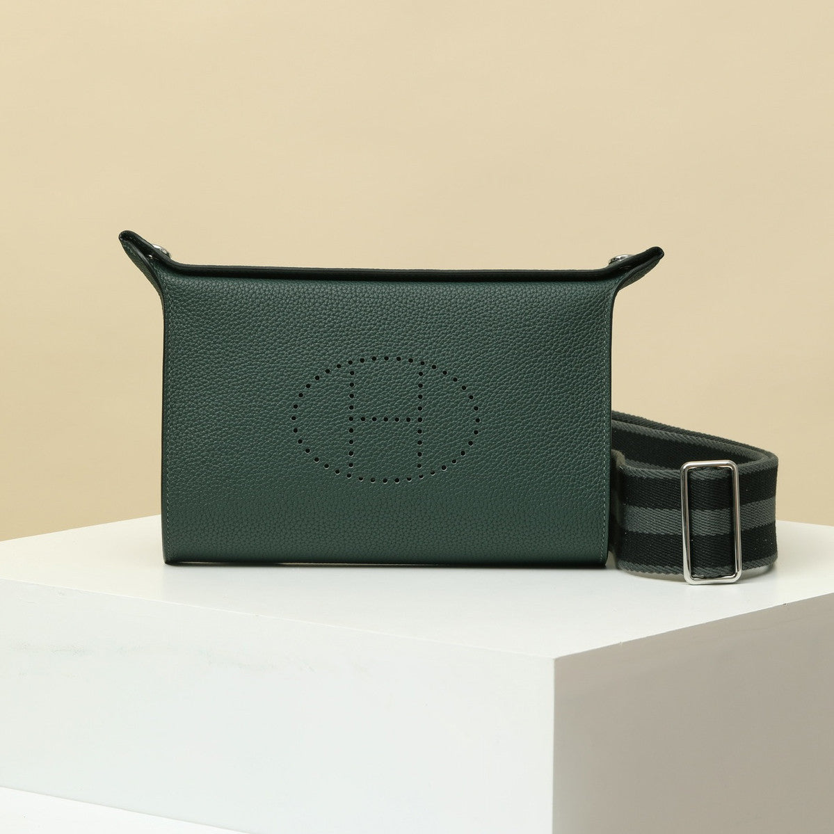 Hermès Videpoches Men's and Women's Fashion Classic Solid Color Leather Adjustable Canvas Strap Shoulder Bag Crossbody Bag Messenger Bag Bags H084283CKAC #78918