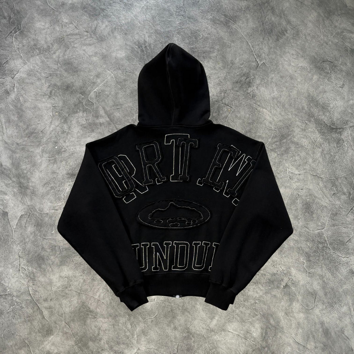 Corteiz Lundun Zip-Up Hoodie Triple Black