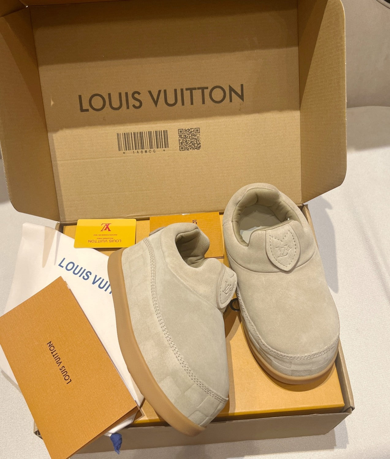 Louis Vuitton LV Yeti Men's And Women's Winter Fashion Casual Round Toe Slip On Suede Flat Low Top Thick-Sole Snow Boots Shoes #78812
