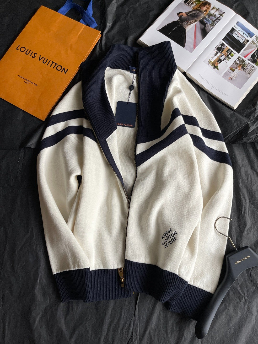 Louis Vuitton Men's Spring and Autumn Colorblocking Standing Lapel Knit Long Sleeve Zipper Jacket #76231