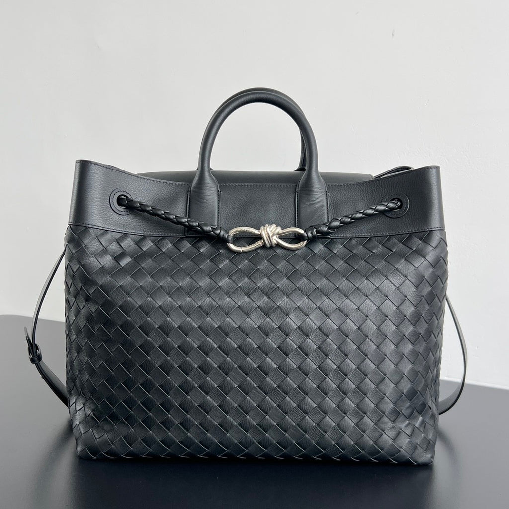 Bottega Veneta Men's Andiamo Voyager #382060