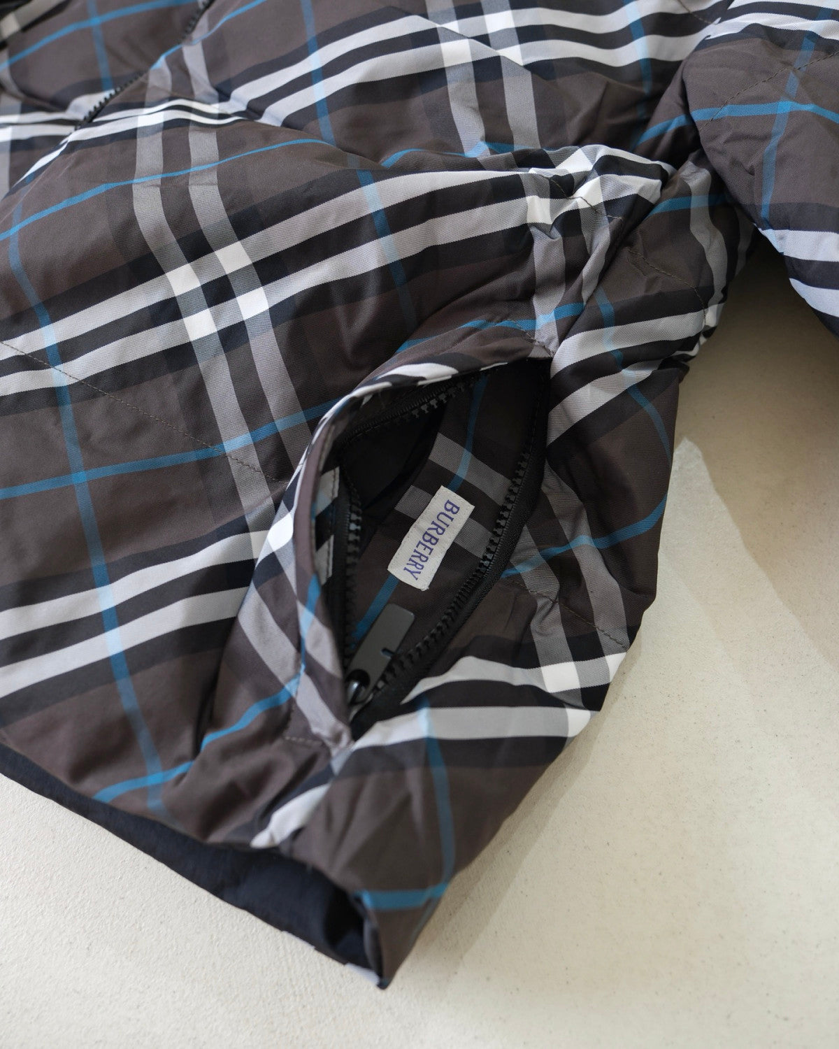 Burberry Reversible Check Nylon Puffer Jacket  #334021