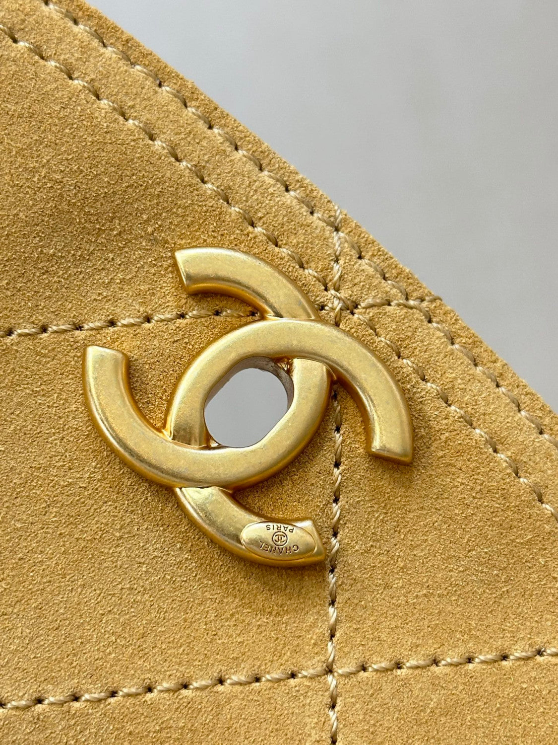 Chanel Suede Bobo Bag #380060