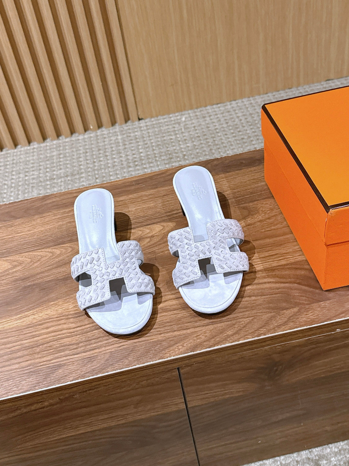 Hermès Woven Low Heel Slippers #384073