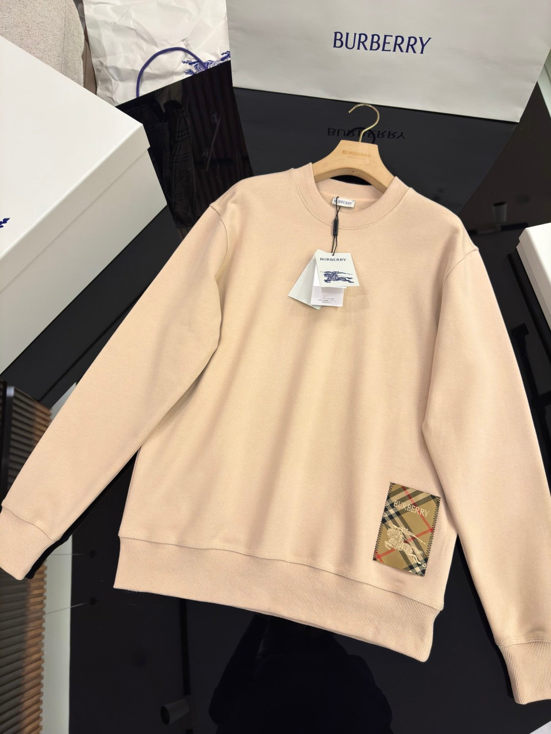 Burberry Men's Spring and Autumn Solid Color Checkered Printed Label Loose Round Neck Long Sleeve Sweatshirt #74744