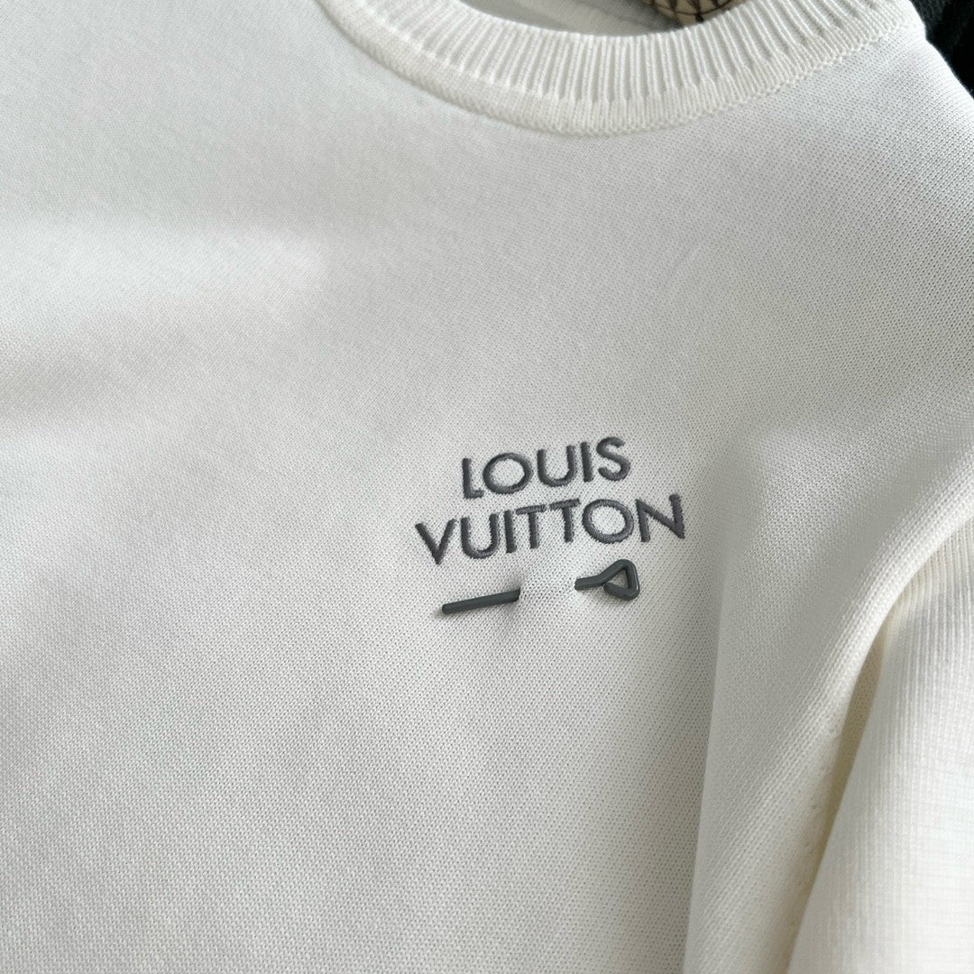 Louis Vuitton Men's Summer Embroidered Logo Round Neck Cotton Short Sleeve T-Shirt #73133