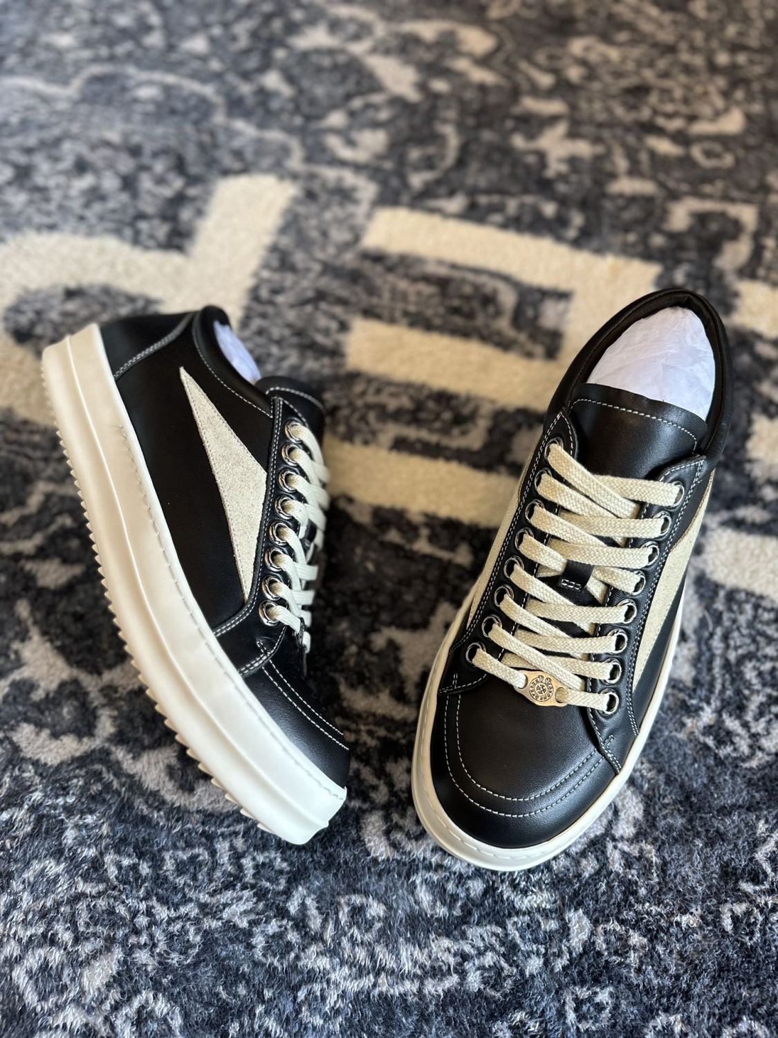 Rick Owens x Chrome Hearts Low Top Casual Shoes #336915