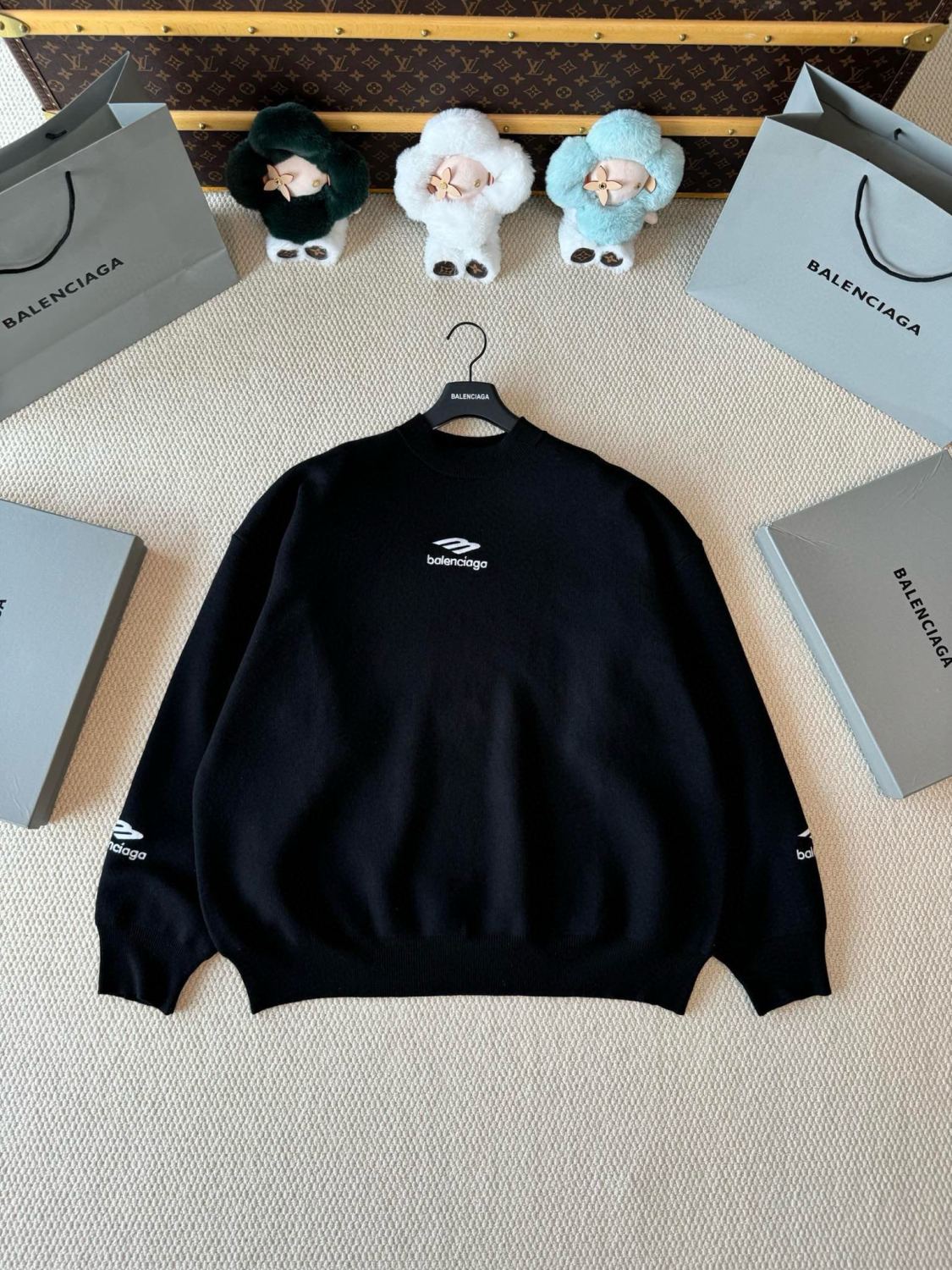 Balenciaga Men's Spring and Autumn Solid Color Logo Printed Round Neck Pullover Regular Fit Long Sleeve Sweater #74275
