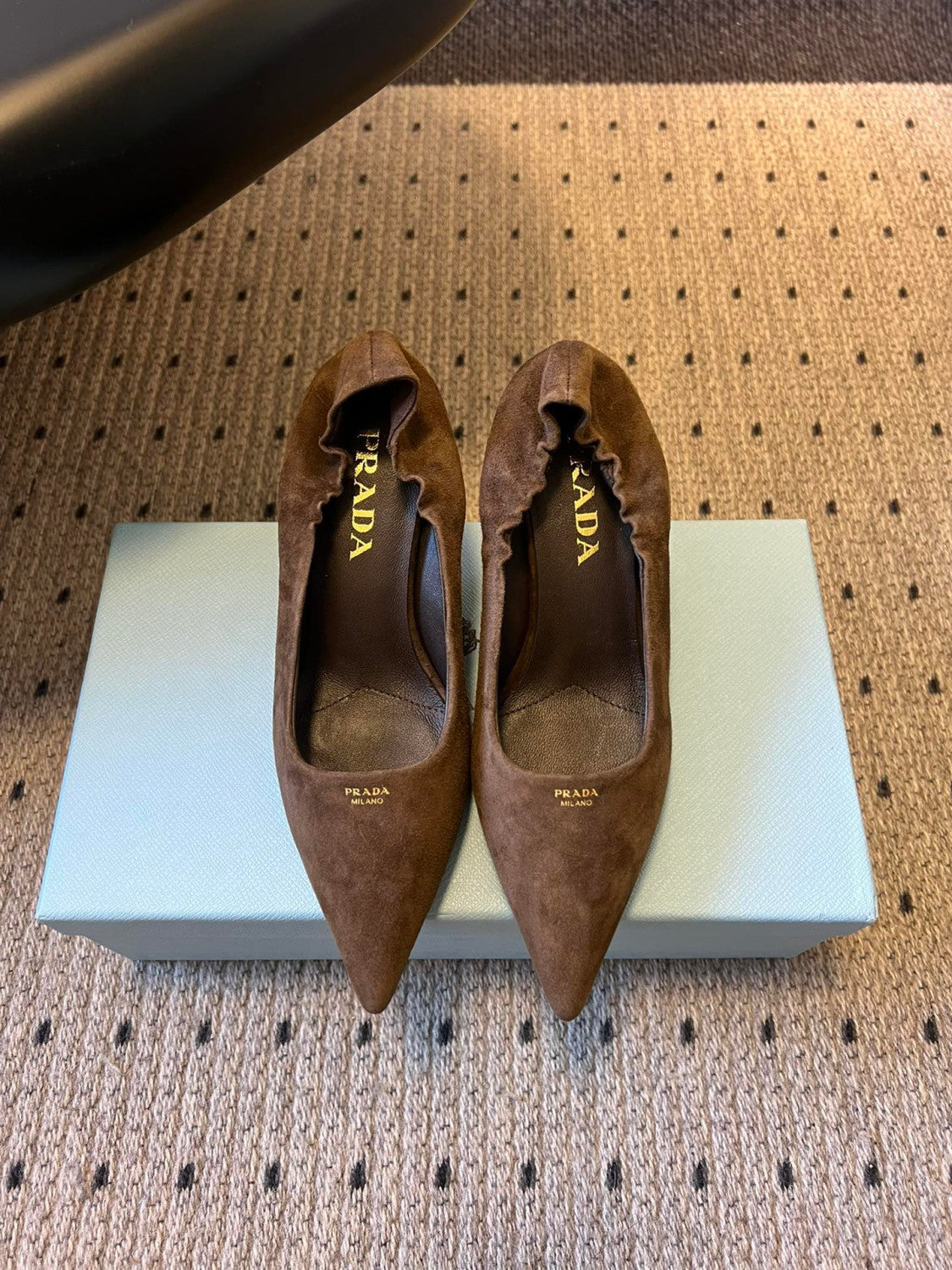 PRADA Cocoa Brown Suede Pumps #334368