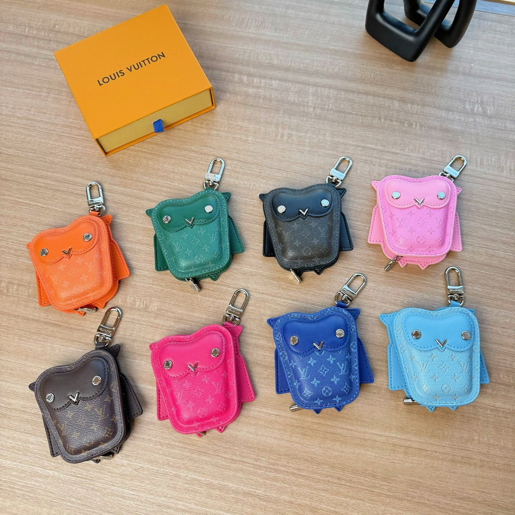 Louis Vuitton Lv Owl Headphones Bag Keychain Pendant Fashionable Exquisite Bag Pendant Monogram Mini Bag Accessory M03442 #195328