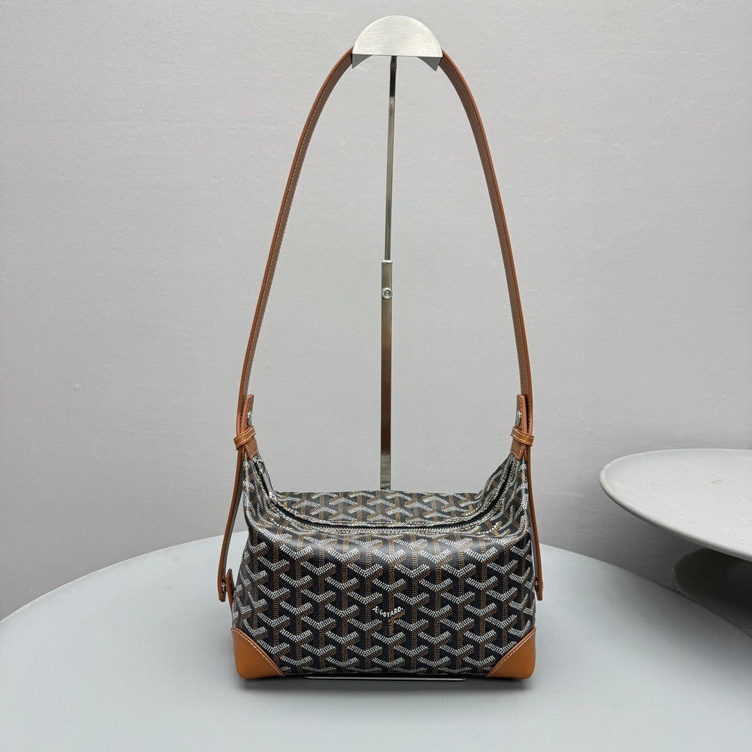 Goyard  Presbyopia Print Zipper Travel Bag Goya Toiletry Bag New All-over Logo Print Available Multiple Colors Toiletry Bag  Lunch Bags #84171A