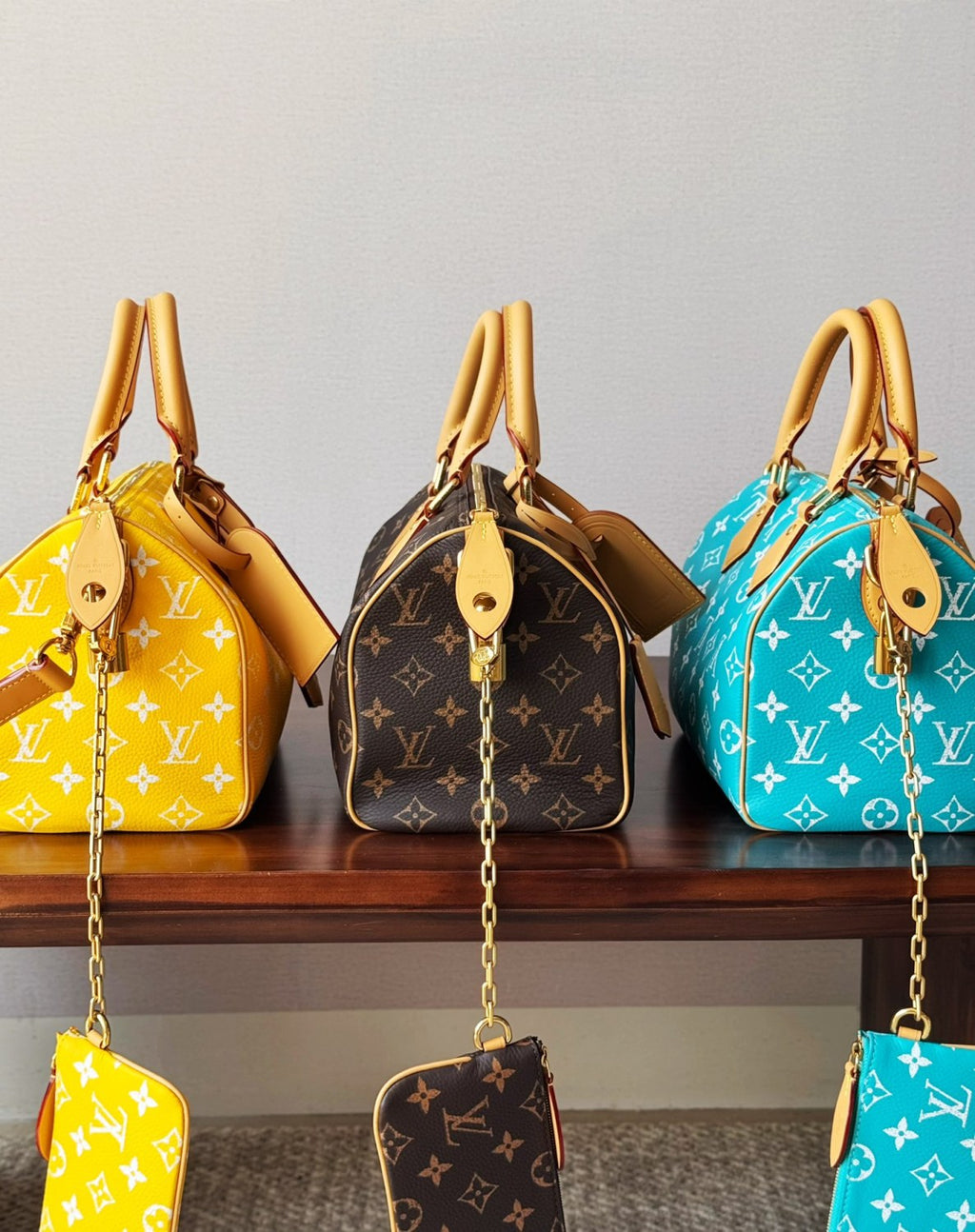 Louis Vuitton Sac Speedy P9 Men's and Women's Solid Color Classic Print Fashion Adjustable and Detachable Shoulder Strap Pillow-Shaped Bag Shoulder Bag Crossbody Bag Bags #78117
