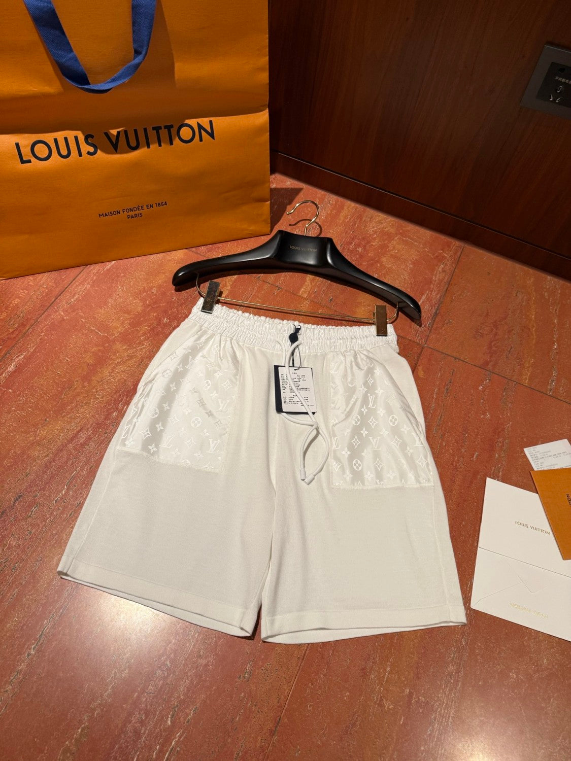 Louis Vuitton Monogram Nylon Embellished Shorts Men's Spring/summer Fashion Trend Casual Drawstring Shorts #77624