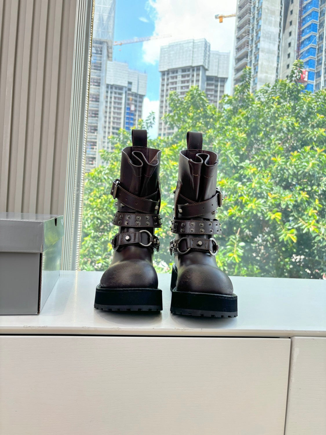 Balenciaga Men's and Women's Fall/Winter Fashion Casual Round Toe Sleeveless Thick Sole Leather Mid Calf Boots Shoes #78583