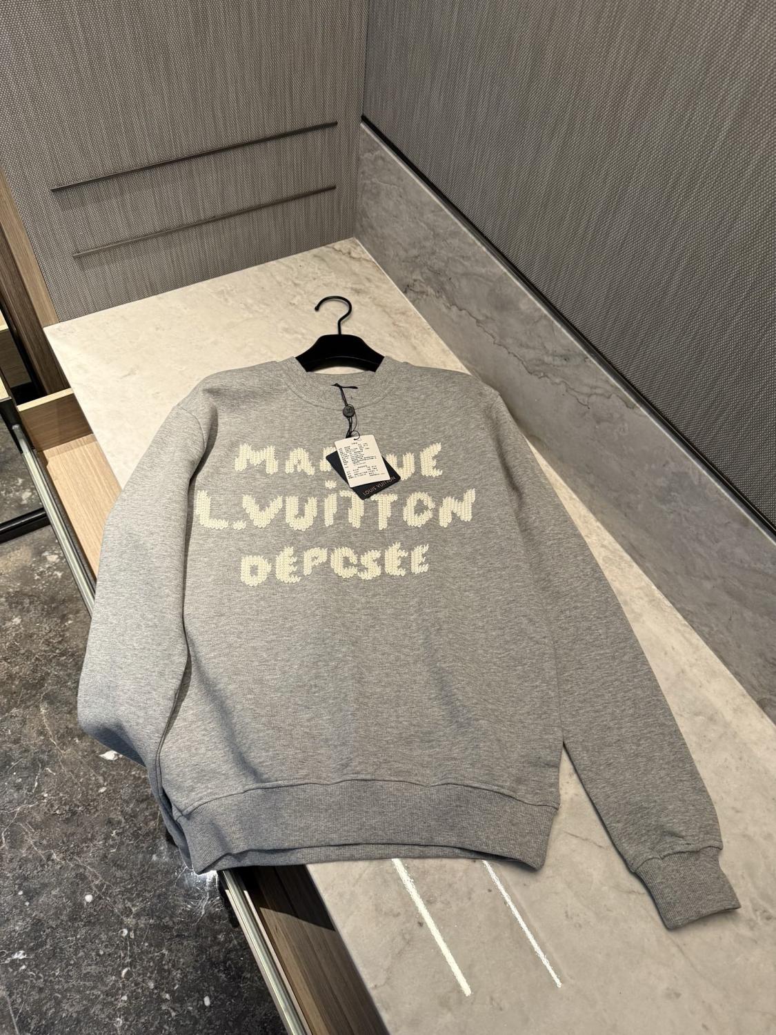 Louis Vuitton Men's Spring/fall Casual Solid Color Crewneck Long Sleeve Sweatshirt With Embroidered Logo Sweatshirt #79166