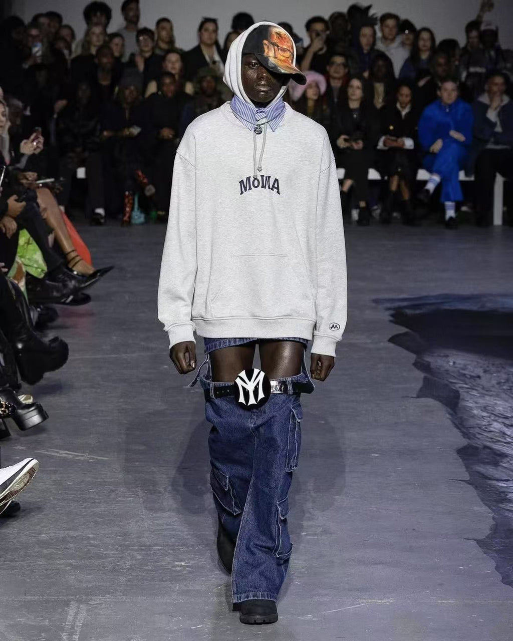 Mowalola Sweat Suit Sport Gray Suit Loose Cotton Men's And Women's Spring And Fall Casual Simple Embroidery Letters Hooded Sweatshirt Sweatpants Ngvp #1746