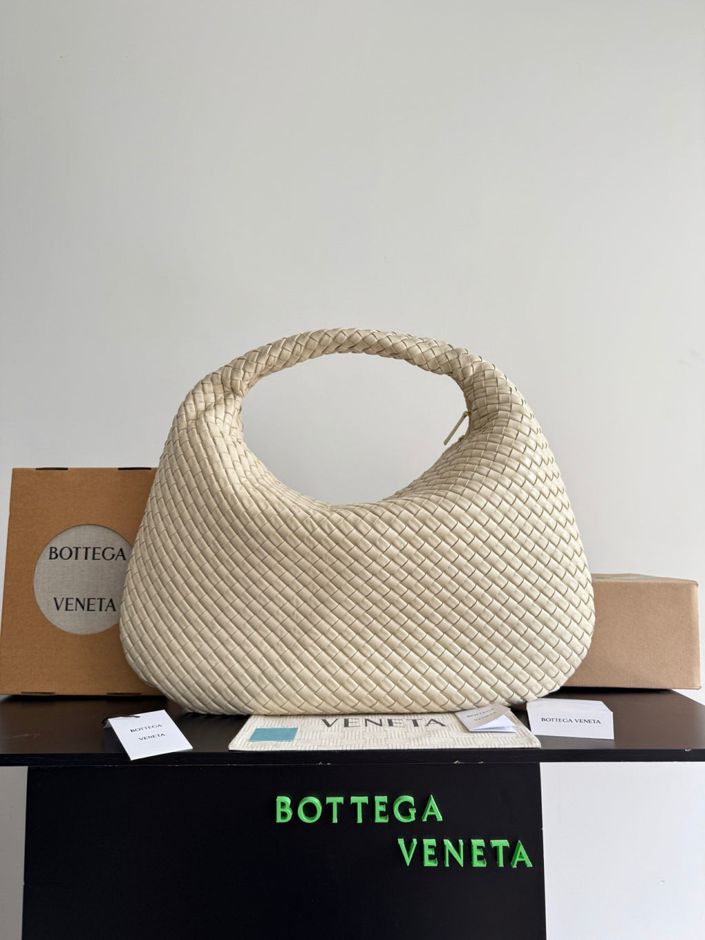 Bottega Veneta Women's Maxi Veneta #379968