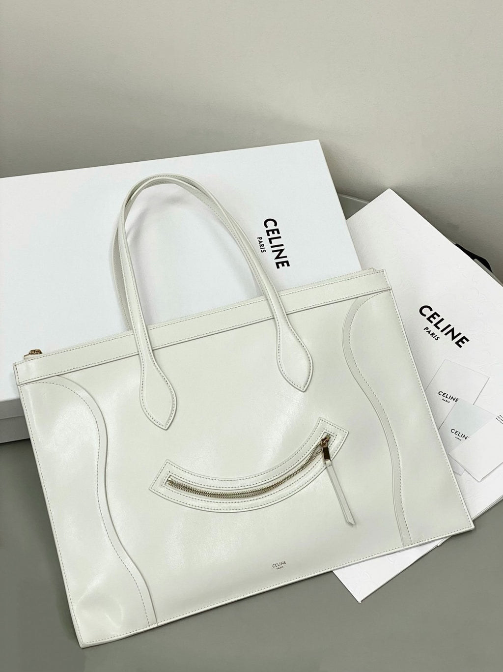 Celine Flat Cabas Smile Leather Bags Handbag Commuter Laptop Bag # 195374