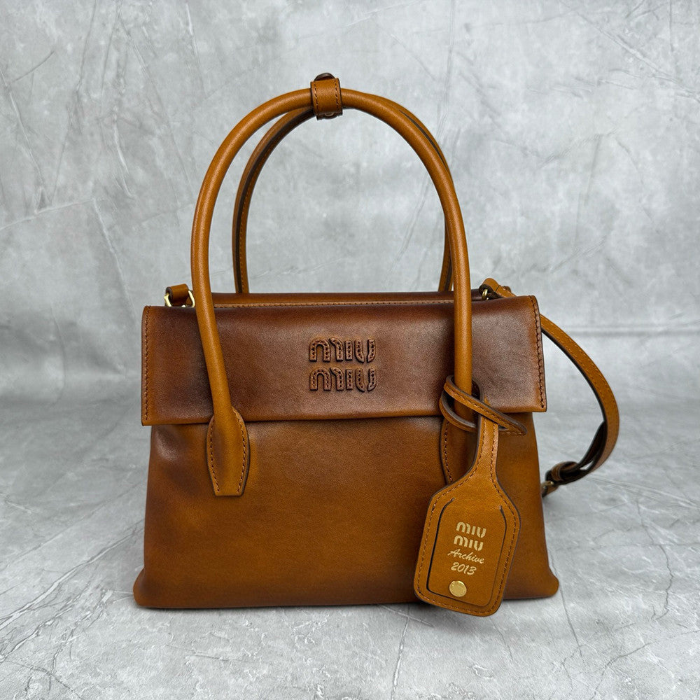 MiuMiu Jang Won-young Leather Double-sided flap Vintage handbag Shoulder bag bags #194095