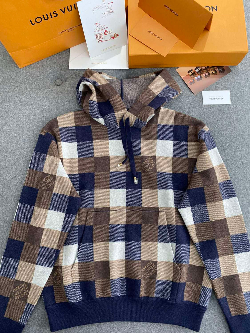 Louis Vuitton Men's Spring and Autumn Brown Plaid Letter Logo Printed Hooded Long Sleeve Sweatshirt #73739