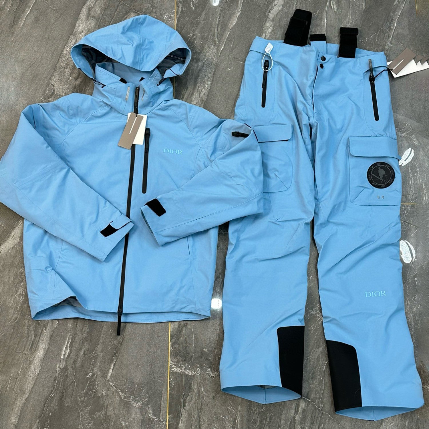 Dior Men's And Women's Fall/winter Fashion Classic Solid Color Hooded Zipper Windbreaker Jacket Solid Color Casual Suspender Pants Workwear Pants Ski Suit Set #79441