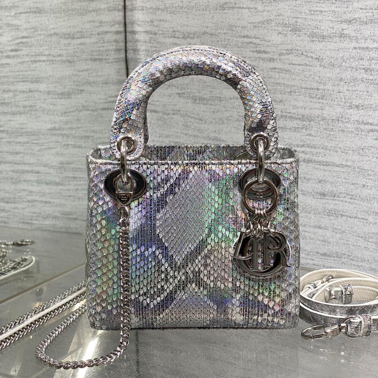 Dior Lady Women's Solid Color Metal Pendant Detachable Chain Shoulder Strap Snake Skin Single Shoulder Crossbody Handbag Bag Bags #77722
