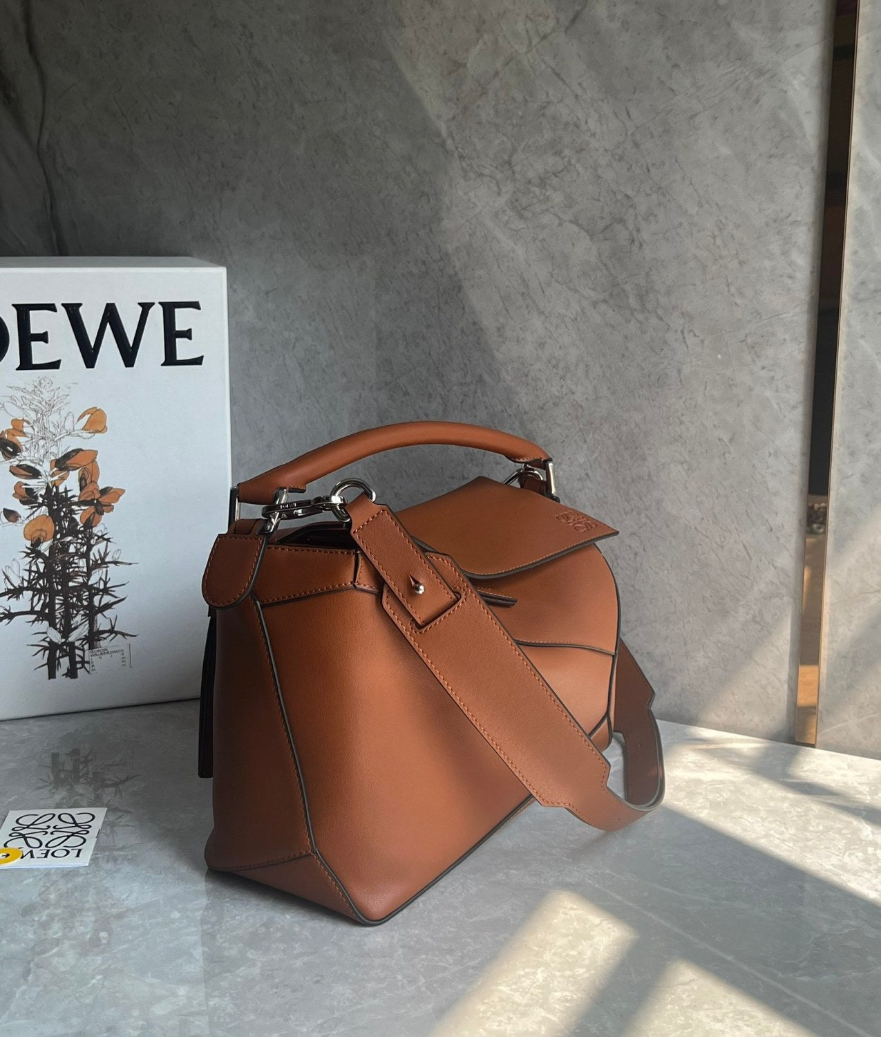 Loewe Women's Medium Grained Cowhide Puzzle Handbag Solid Color Patchwork Crossbody Bags Bag 0010896454 #76833
