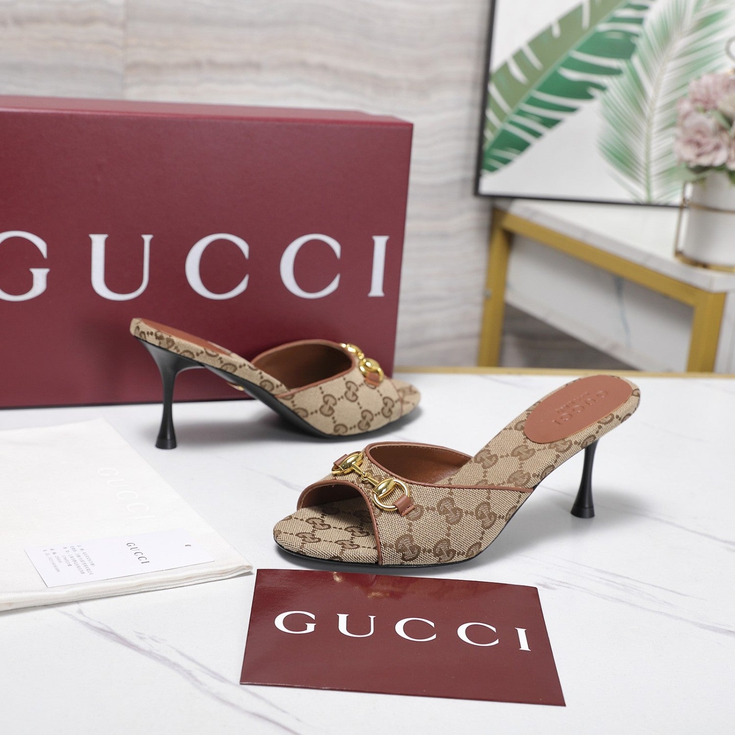 Gucci Leather Chain Decorated High Heel Sandals #387634