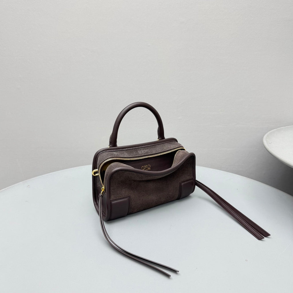 Loewe Mini Amazona 180 Handbag Shoulder Bag Crossbody Bags Minimalist Two-tone Suede Handbag Mini Square Bag A039AS4X12 #82973A