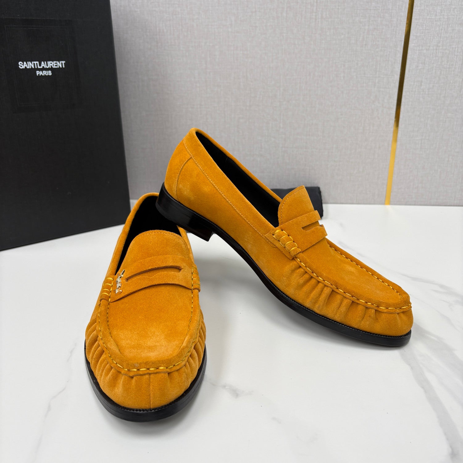 Saint Laurent LE LOAFER Supple in Suede in Brown #383805