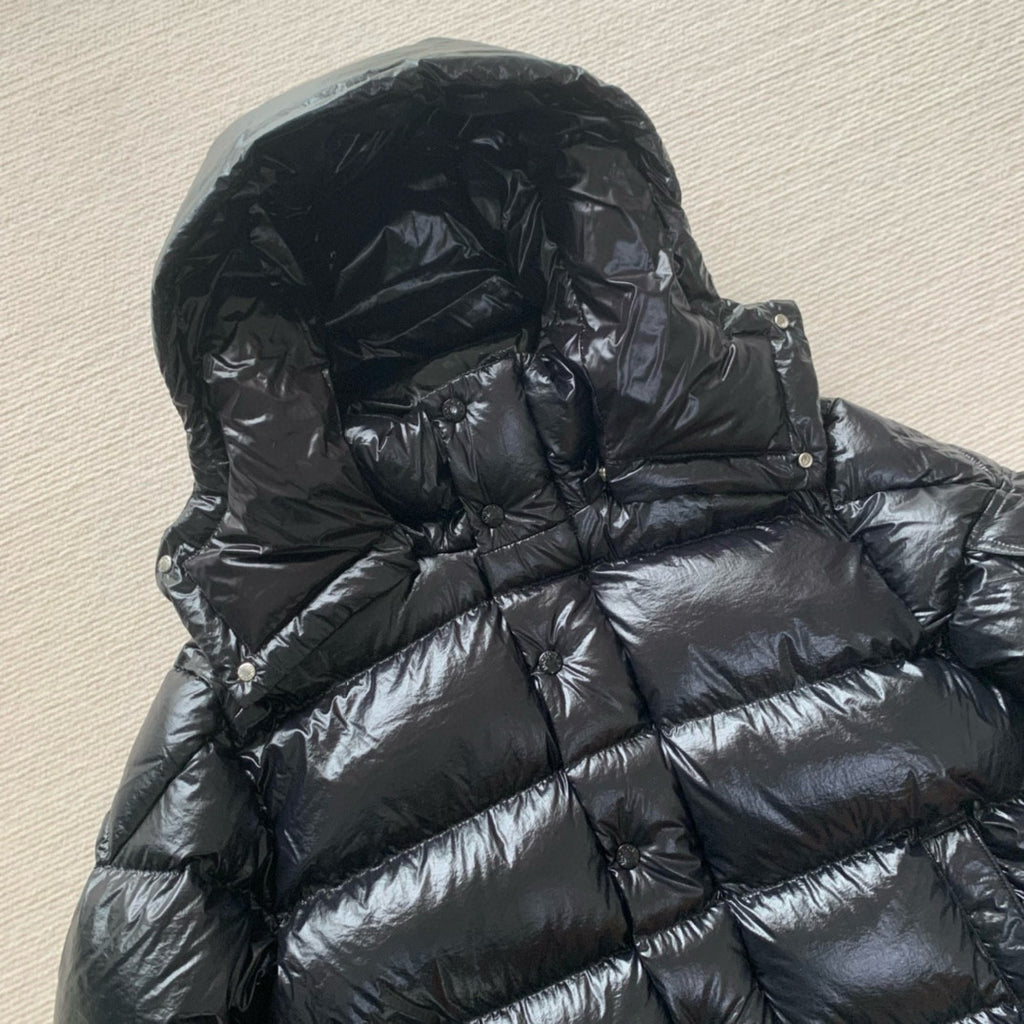 Moncler Men's Winter Warm Black Embroidered Logo Short Long Sleeve Hooded Puffer Down Jacket #71645