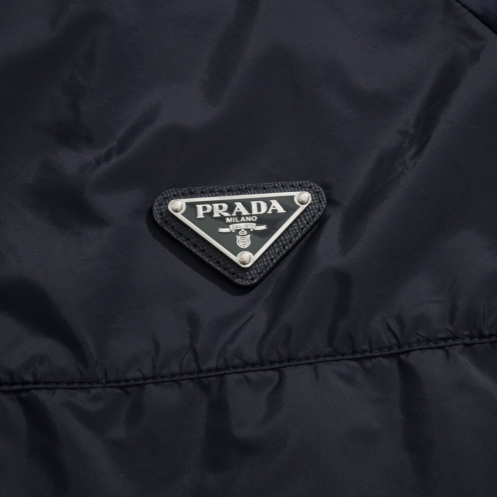 Prada Men's Spring/Summer Casual Fashion Zipper Hooded Elastic Waist Short Sports Jacket Recycled Nylon Short Jacket #78354