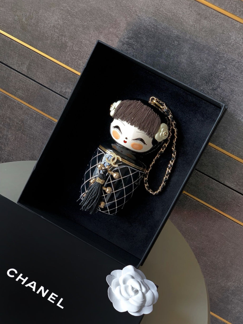 Chanel Limited Edition Bag Collection Artwork Chinese Doll Mumbai Doll Fashionable Exquisite Cylindrical Bags #195308