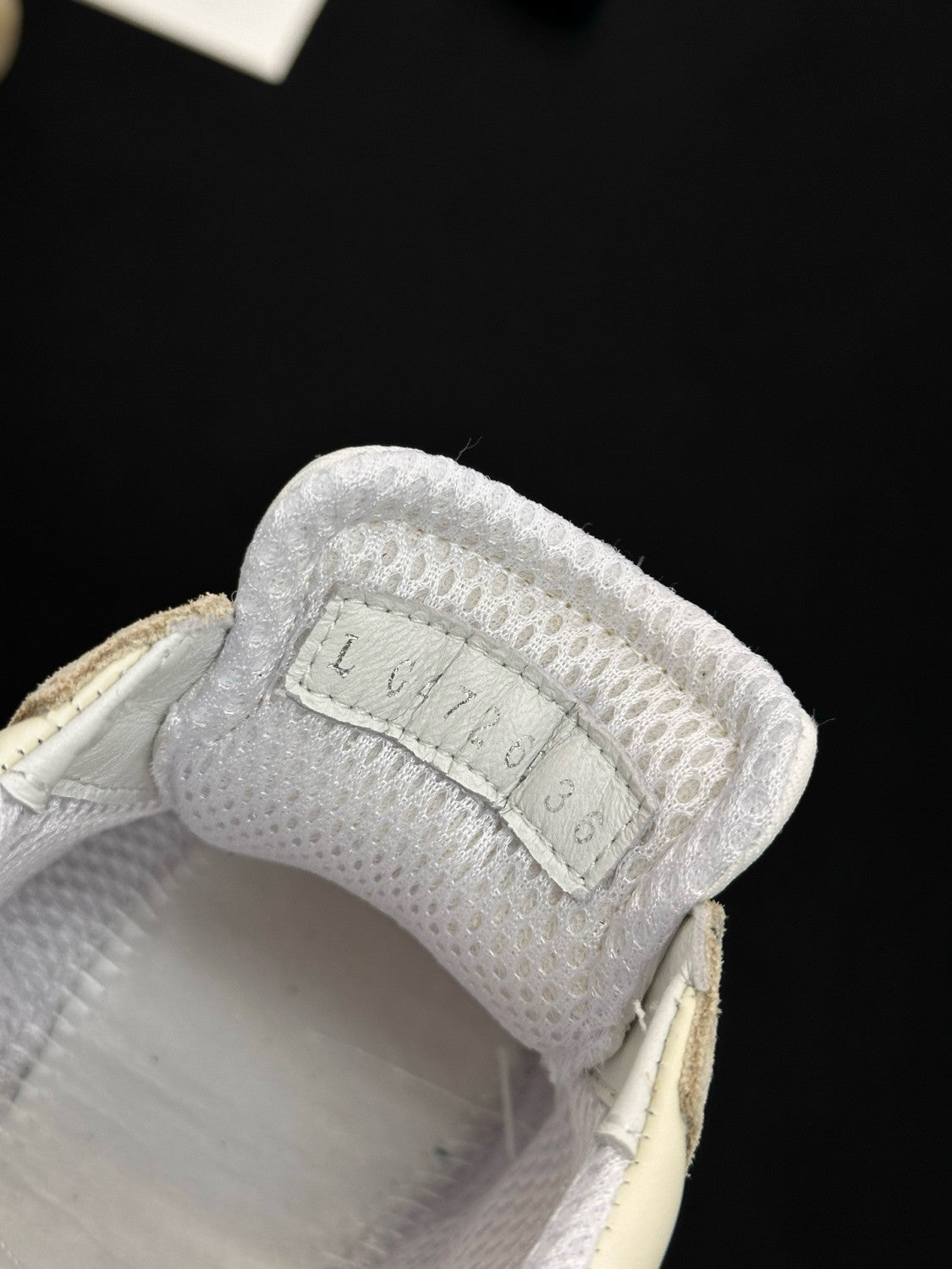 CHANEL Sneakers Mixed Fibers Suede Calfskin Calfskin #380548